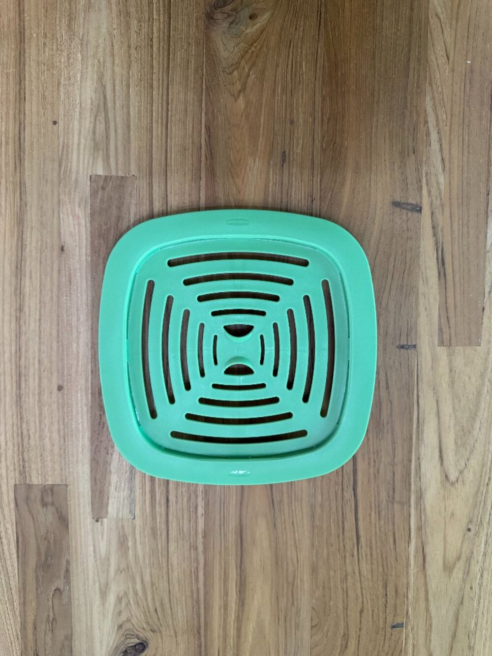 Rubbermaid Produce Saver 7K05 Grid Vent Tray Replacement Insert ONLY For 14 Cup